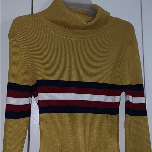 Sweater dress - Picture 2 of 3